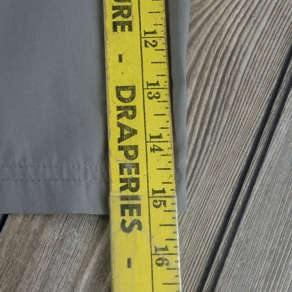 The North Face Size 14 Lightweight Shorts In Gray - Picture 10 of 12